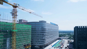 悍高六角大楼·铰链导轨超级工厂正式投产